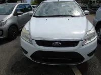 Gebraucht Ford Focus Style 101 PS (74 kW) 2008 Weiß Limousine