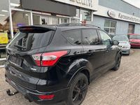 Gebraucht Ford Kuga ST-Line 150 PS (110 kW) 2018 Schwarz SUV