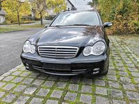 Gebraucht Mercedes C220 150 PS (110 kW) 2006 Schwarz Kombi