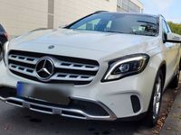 gebraucht Mercedes GLA180 -Panoramadach Schalter Gepflegt