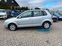 Używany VW Polo Highline 75 KM (55 kW) 2004 Srebrny Hatchback