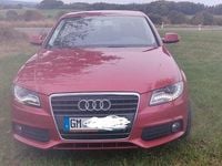 Gebraucht Audi A4 Attraction 120 PS (88 kW) 2011 Rot Limousine