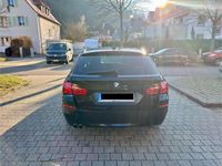 Gebraucht BMW 520 Sport Line 184 PS (135 kW) 2013 Schwarz Kombi