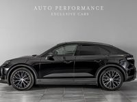 Gebraucht Porsche Macan 4 Electric 300 kW (408 PS) 2025 Schwarz SUV