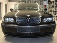 Gebraucht BMW 325 192 PS (141 kW) 2002 Black sapphire metallic Kombi