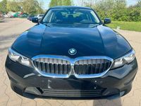 gebraucht BMW 320 i Lim. Advantage el. Schiebedach /LED /