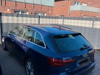 Gebraucht Audi A4 Comfort 190 PS (139 kW) 2016 Blau Kombi