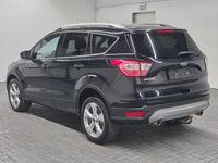 Gebraucht Ford Kuga Titanium 150 PS (110 kW) 2017 Iridiumschwarz metallic SUV