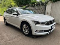 Gebraucht VW Passat Comfortline 150 PS (110 kW) 2018 Weiß Limousine