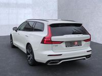 Gebraucht Volvo V60 R-Design 341 PS (250 kW) 2020 Ice white Kombi