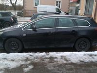 Gebraucht Opel Astra 179 PS (131 kW) 2011 Schwarz Kombi
