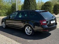 Usata Skoda Octavia Style 150 CV (110 kW) 2019 Nero Station wagon