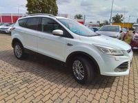 Gebraucht Ford Kuga Titanium 140 PS (102 kW) 2013 Frostweiß SUV