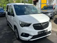 Gebraucht Opel Combo Elegance 131 PS (96 kW) 2022 Jade weiss/arktis weiss Van / Kleinbus