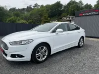 Gebraucht Ford Mondeo Titanium 203 PS (149 kW) 2016 Weiß Limousine