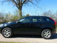 Second-hand Volvo XC60 Kinetic 136 CP (100 kW) 2013 Negru SUV