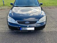 Gebraucht Ford Mondeo 125 PS (91 kW) 2003 Schwarz Kombi