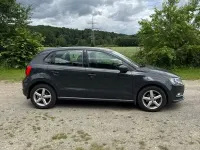 Gebraucht VW Polo 90 PS (66 kW) 2015 Schwarz Limousine
