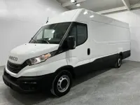 Gebraucht Iveco Daily 156 PS (114 kW) 2024 Bianco ic 194 (weiss) Van