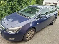 Gebraucht Opel Astra Design Edition 125 PS (91 kW) 2011 Blau Kombi