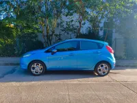 Gebraucht Ford Fiesta 82 PS (60 kW) 2012 Blau Kleinwagen