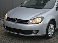 Gebraucht VW Golf VI Style 105 PS (77 kW) 2011 Silber metallic Kleinwagen