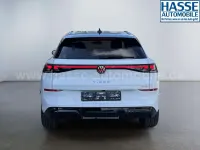 Neu VW T-Roc R-line 150 PS (110 kW) 2026 Wolf grey metallic / sch... SUV