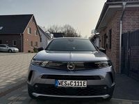 Gebraucht Opel Mokka-e Ultimate 100 kW (136 PS) 2022 Silber SUV