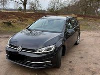Gebraucht VW Golf VII Highline 150 PS (110 kW) 2019 Schwarz Kombi