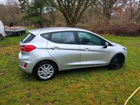 Gebraucht Ford Fiesta Cool & Connect 86 PS (63 kW) 2019 Silber Limousine