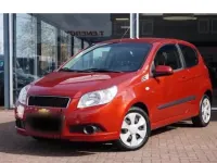 Gebraucht Chevrolet Aveo 84 PS (61 kW) 2010 Rot Kleinwagen