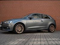 Gebraucht Audi A3 Ambiente 125 PS (91 kW) 2014 Grau Limousine
