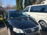 Gebraucht VW Passat 140 PS (102 kW) 2010 Schwarz Kombi