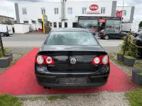 Gebraucht VW Passat Trendline 160 PS (117 kW) 2009 Schwarz Limousine