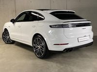 Neu Porsche Cayenne Black Edition 470 PS (345 kW) 2025 Weiß SUV