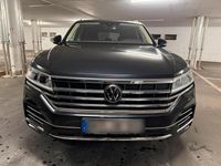 Gebraucht VW Touareg Atmosphere 231 PS (169 kW) 2021 Schwarz SUV