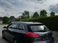 Gebraucht Opel Insignia 140 PS (102 kW) 2009 Grau Kombi