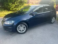 Gebraucht VW Golf VII Comfortline 122 PS (89 kW) 2013 Blau Limousine