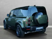 Gebraucht Land Rover Defender SE Dynamic 252 PS (185 kW) 2026 Grün SUV