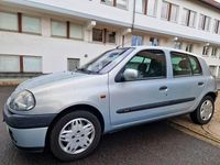 Gebraucht Renault Clio II 88 PS (64 kW) 2006 Grau Limousine