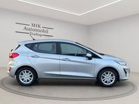 Gebraucht Ford Fiesta Cool & Connect 101 PS (74 kW) 2018 Silber Limousine