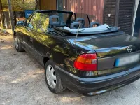 Gebraucht Opel Astra Cabriolet 116 PS (85 kW) 1999 Schwarz Cabrio