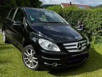 Gebraucht Mercedes B200 136 PS (100 kW) 2010 Schwarz Van / Kleinbus