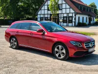 Usado Mercedes E220 194 CV (142 kW) 2017 Rojo Familiar