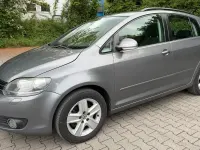 Gebraucht VW Golf VI Comfortline 122 PS (89 kW) 2010 Grau Kleinwagen