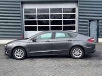 Gebraucht Ford Mondeo Trend 160 PS (117 kW) 2016 Grau Limousine