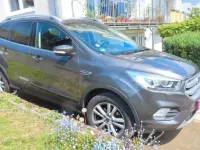 Gebraucht Ford Kuga Titanium 150 PS (110 kW) 2018 Grau SUV