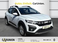 Gebraucht Dacia Sandero Expression 91 PS (66 kW) 2024 Arktis weiß Limousine