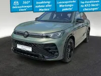 Gebraucht VW Tiguan R-line 204 PS (150 kW) 2025 D4 cipressinogrün metallic SUV