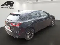 Gebraucht Kia Ceed 140 PS (102 kW) 2026 Schwarz Kleinwagen